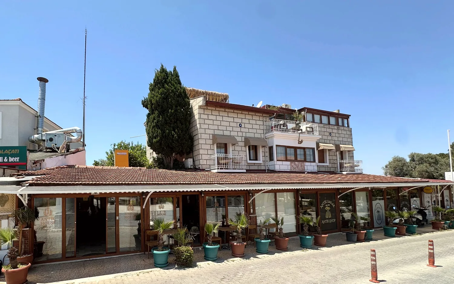 Antik House 1880 konum ve dış görünüm